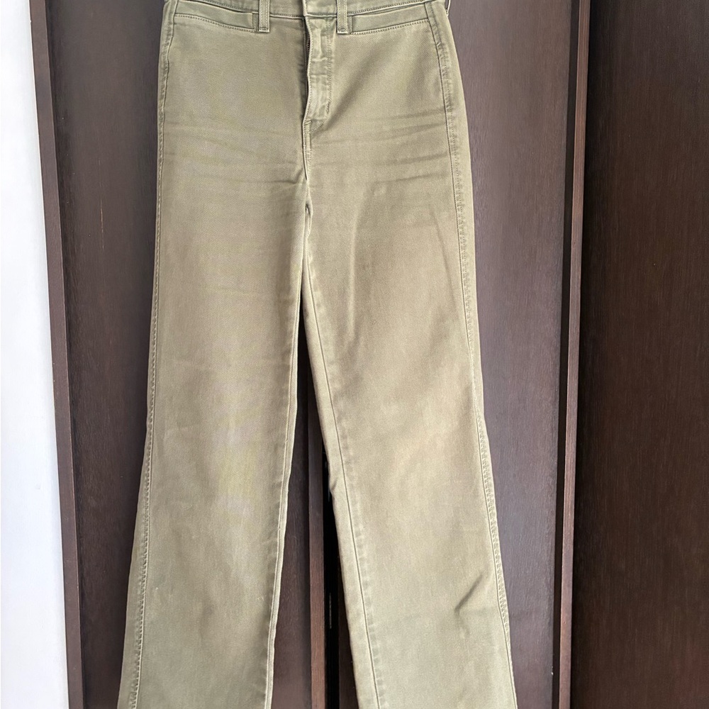 AYR Special Sauce in Olive